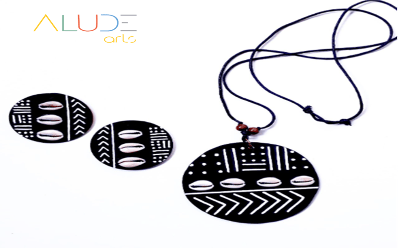 Cowry Shells Necklace Set