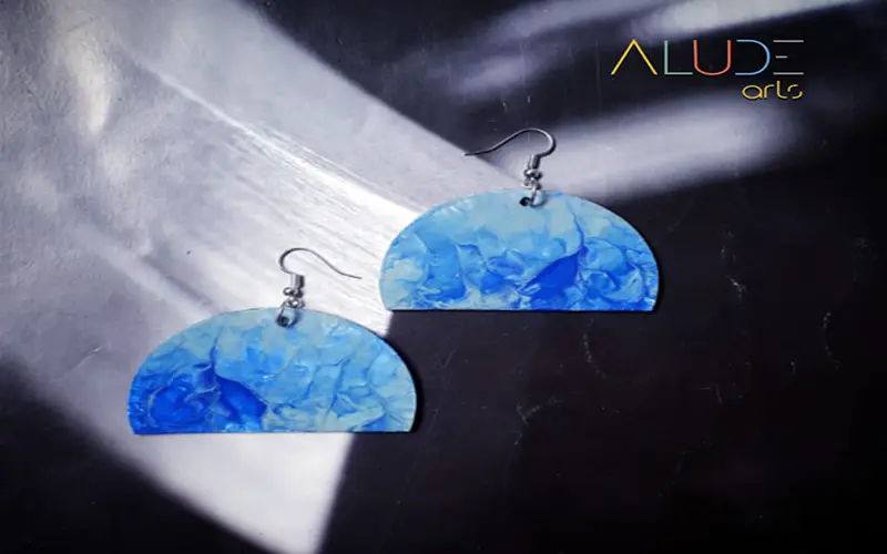 Halfmoon Earrings