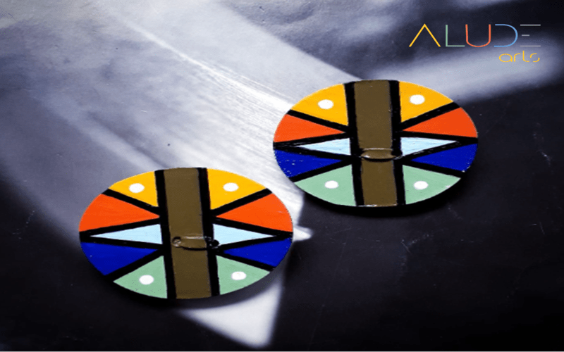 Pearl Traditional Iziqhaza